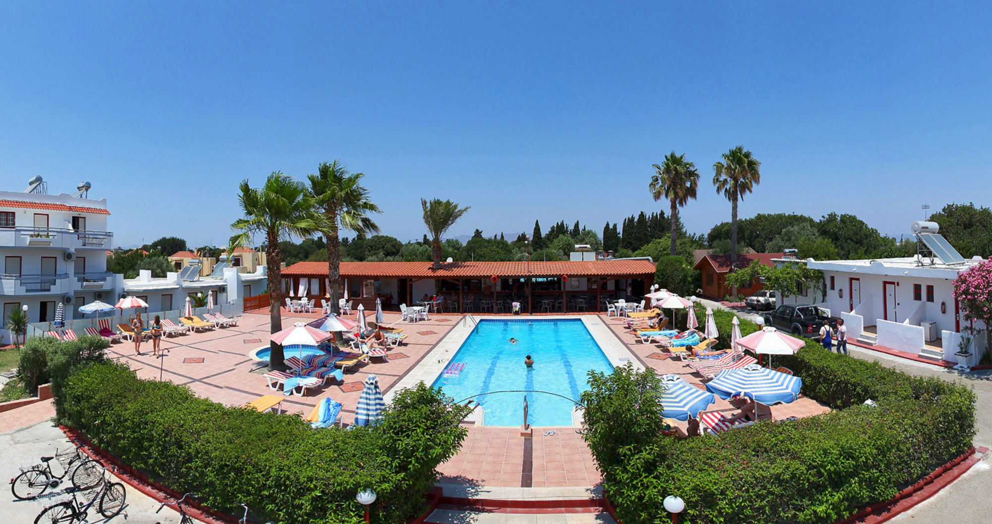 Sandys Studios Apartments And Log Villas Псалиди Екстериор снимка
